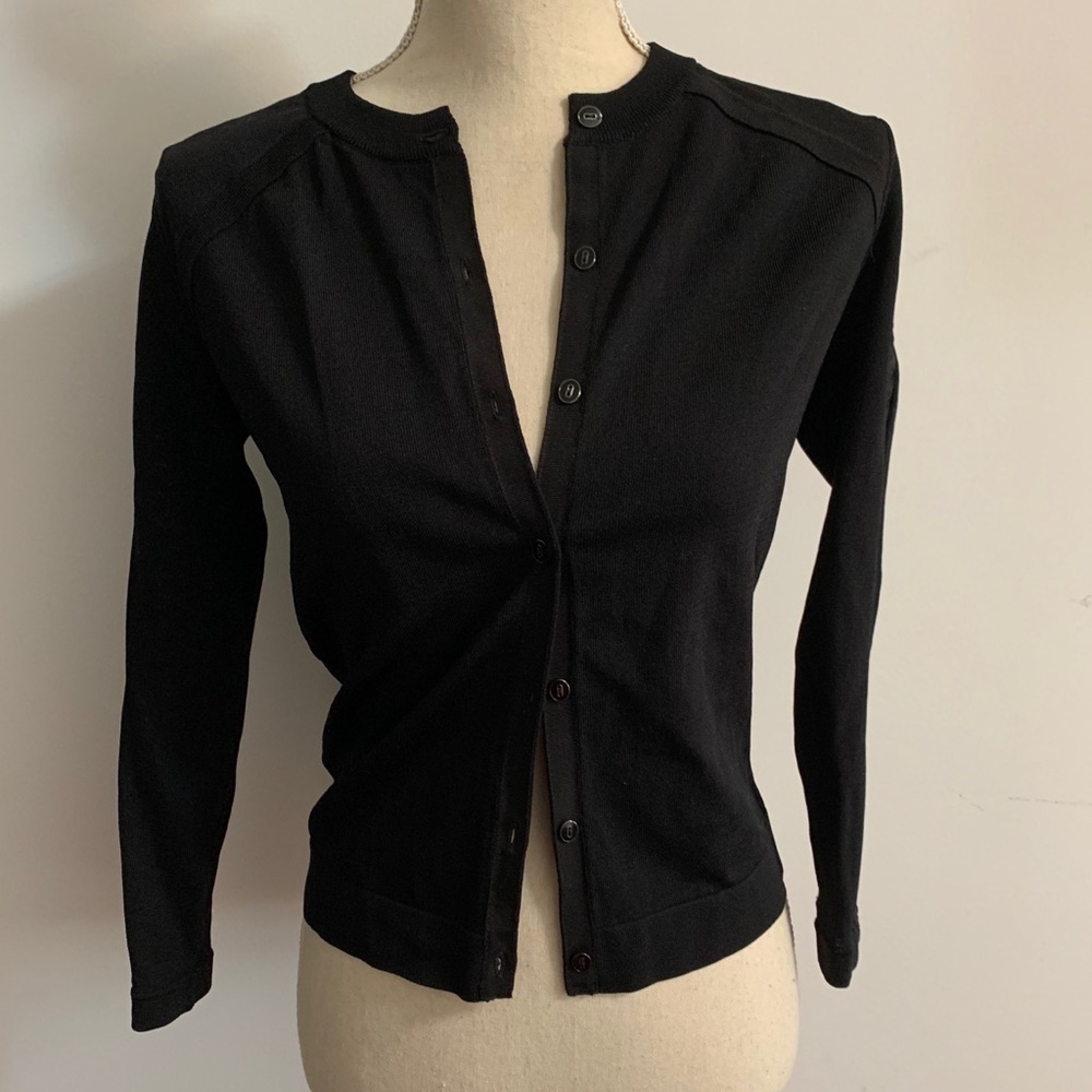 Zelda women cardigan nwot